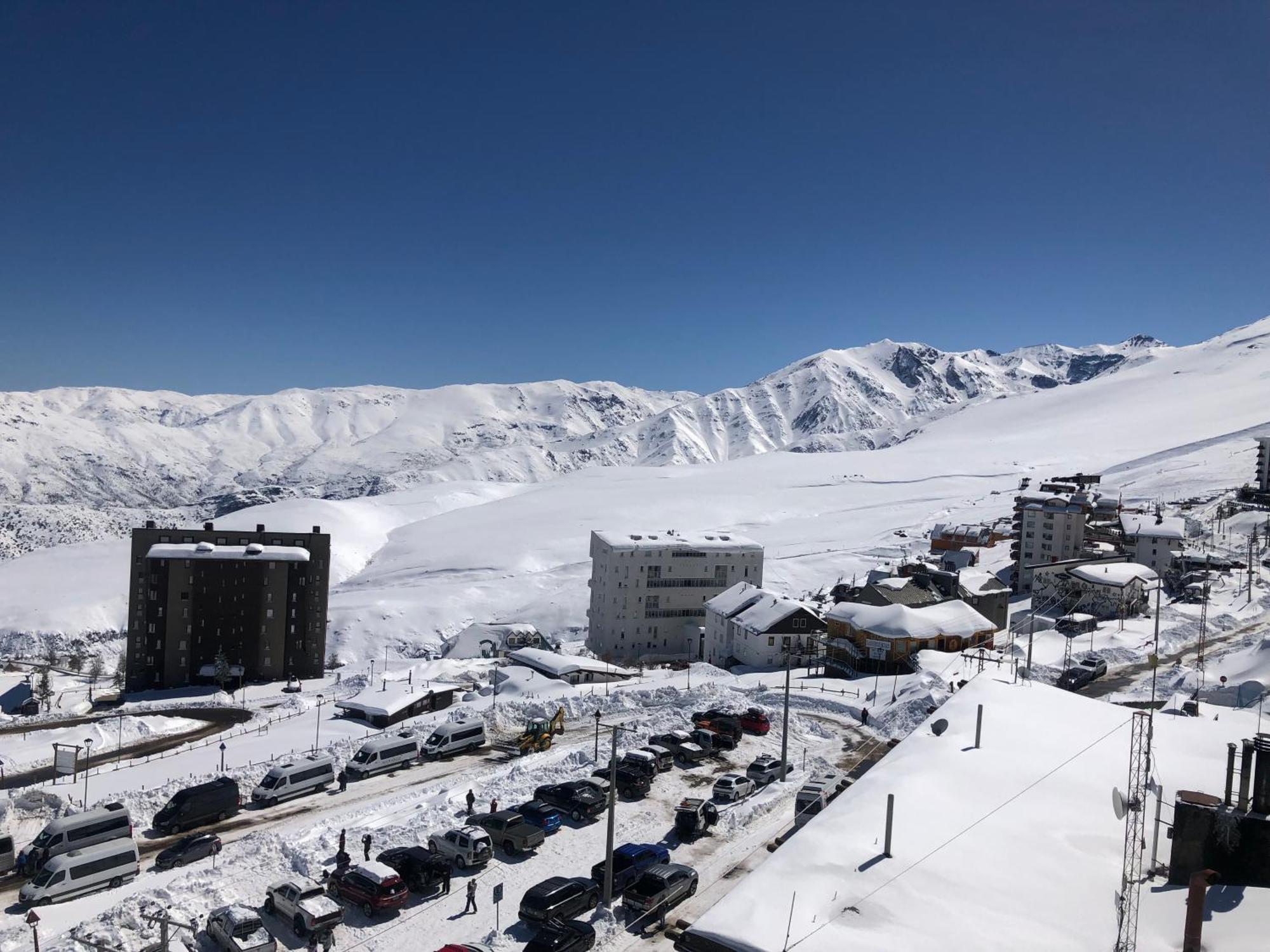 Departamentos Alojamiento Oficial Gran Parador Ski In - Out, Centro De Ski El Colorado, Farellones - Unico Con Descuentos En Servicios Del Centro De Ski Phòng bức ảnh